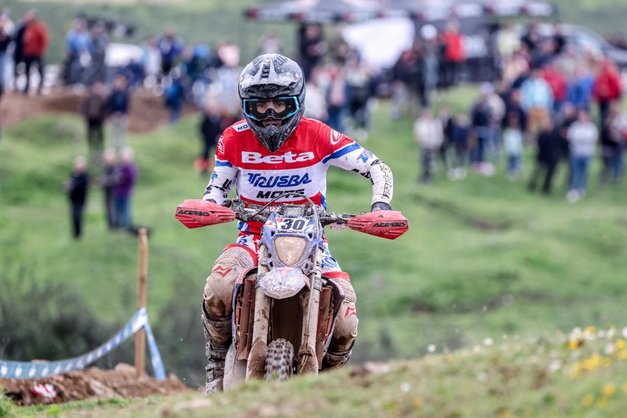 CEE 2026: Beta Trueba arranca con fuerza en Valverde.