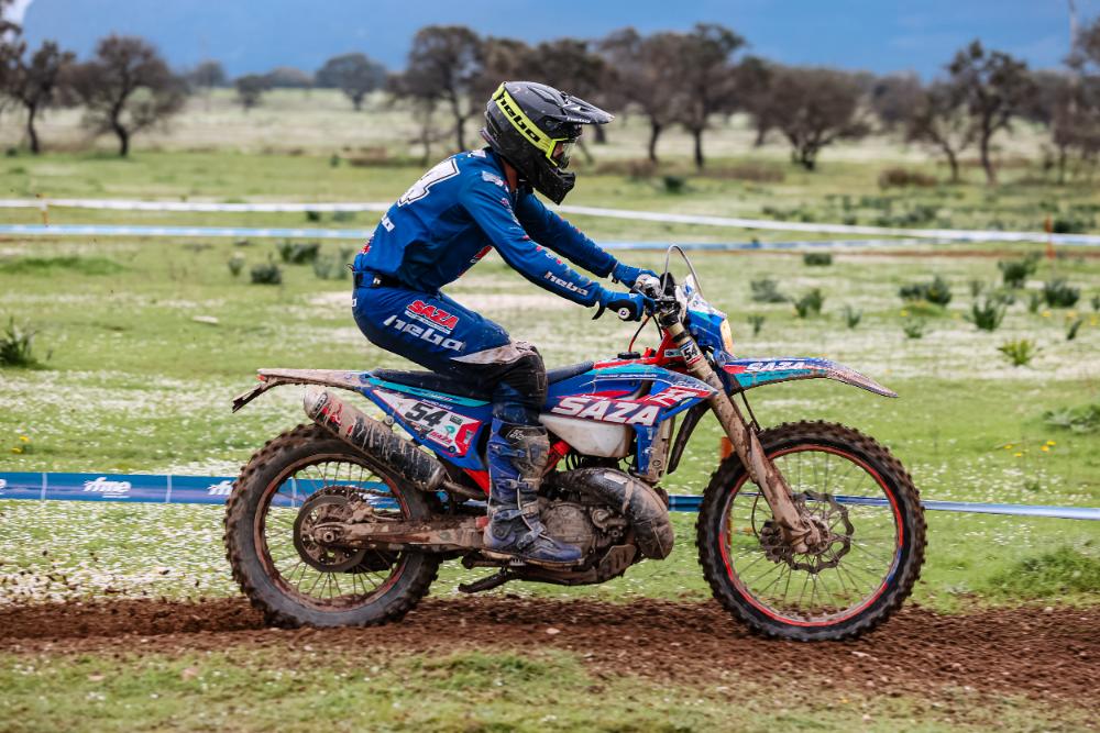 CEE 2026: Julio Pando lidera a Beta Trueba con un doble podio en Valdecaballeros.