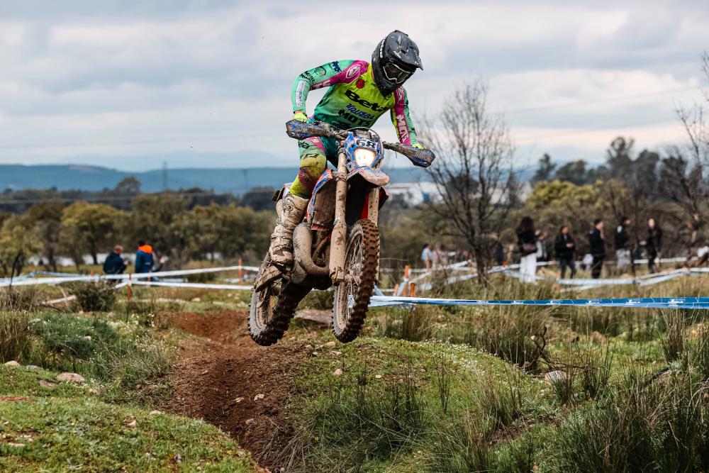 CEE 2026: Julio Pando lidera a Beta Trueba con un doble podio en Valdecaballeros.