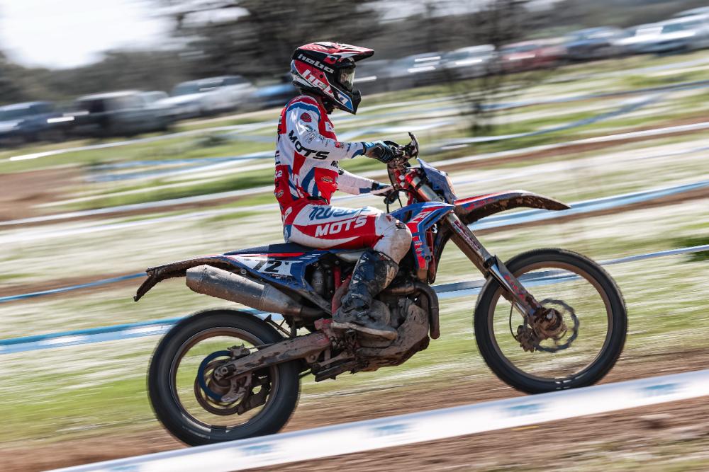 CEE 2026: Julio Pando lidera a Beta Trueba con un doble podio en Valdecaballeros.