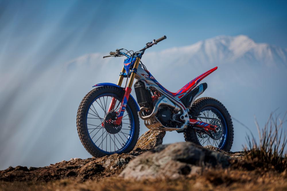 SINCRO FACTORY MY 2026