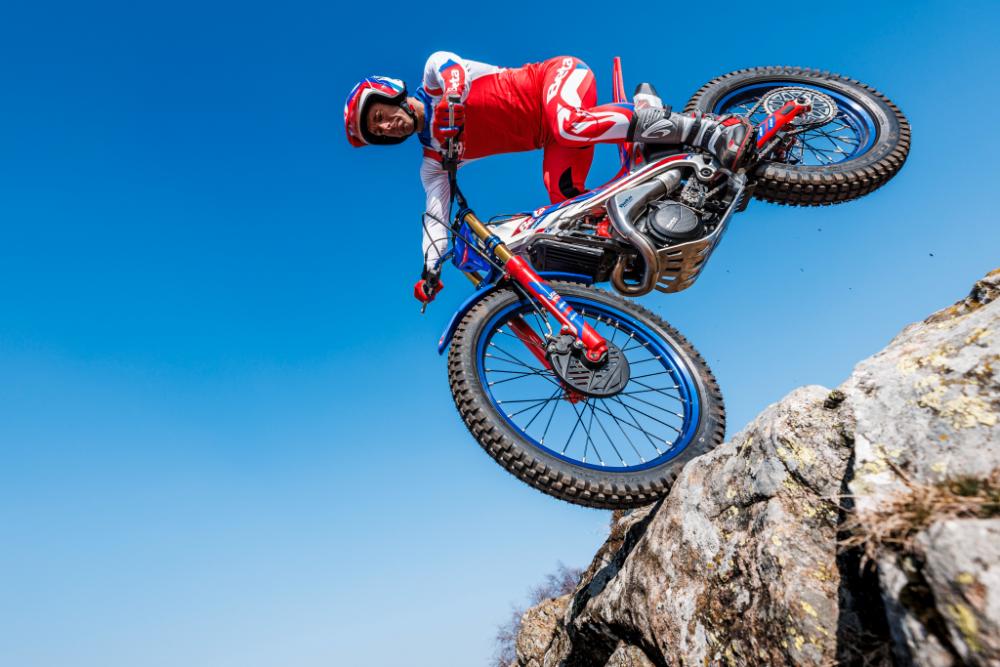 SINCRO FACTORY MY 2026