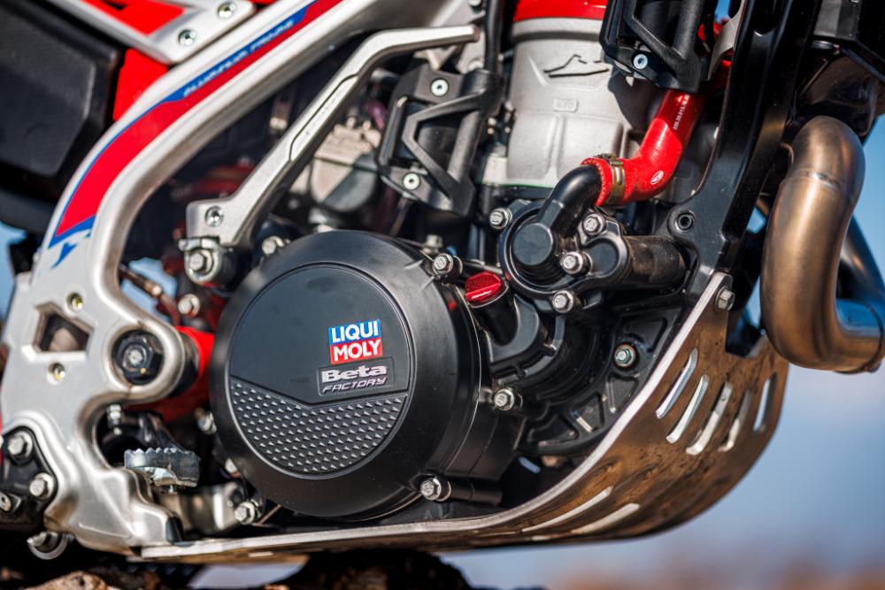 SINCRO FACTORY MY 2026