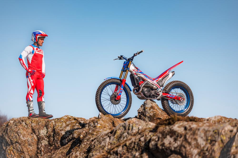 SINCRO FACTORY MY 2026