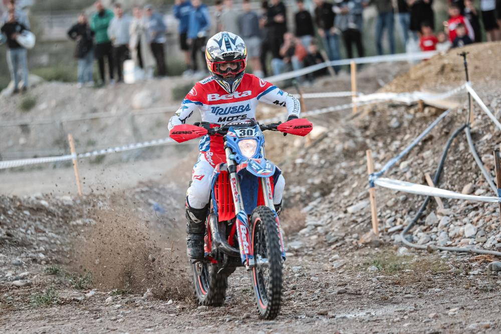 CEE 2026: Pando y Rojas se cuelan en los puestos de honor en Antas.