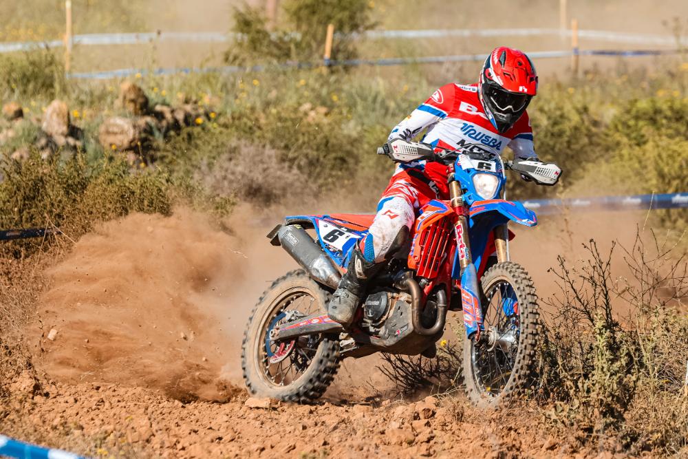 CEE 2026: Pando y Rojas se cuelan en los puestos de honor en Antas.